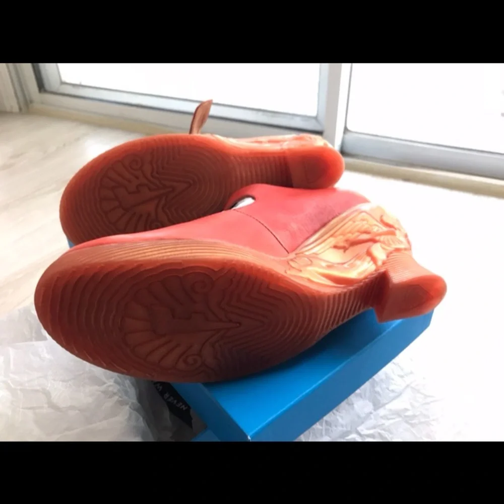 Fluevog- Mission, Maryjane shoe, size 8 - Picture 3 of 9